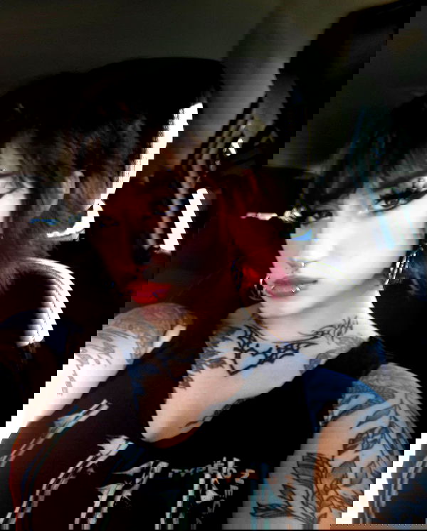 redroomromance redroomromance archive image