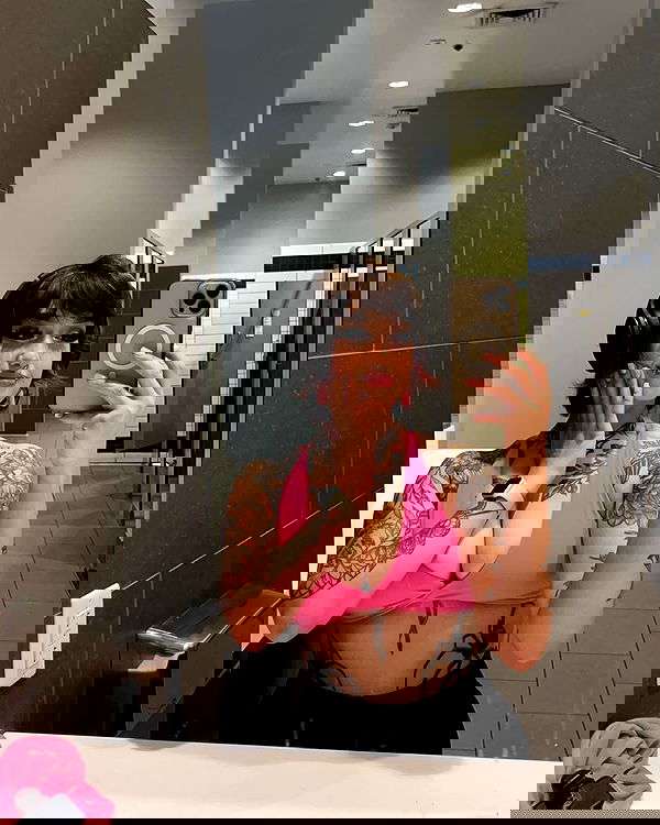 redroomromance redroomromance archive image