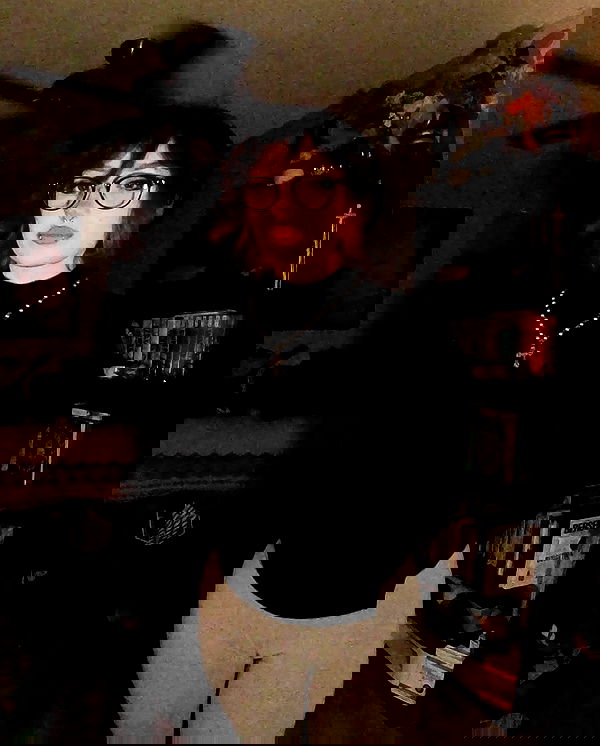 redroomromance redroomromance archive image