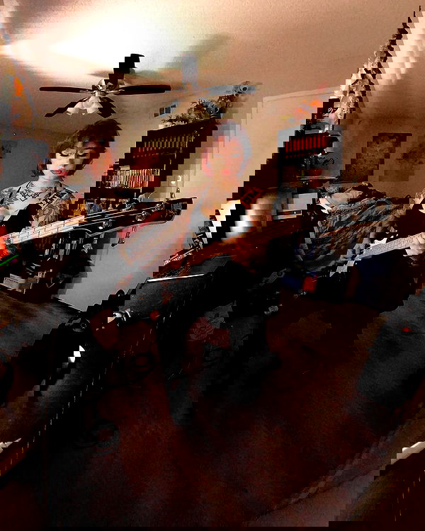 redroomromance redroomromance archive image