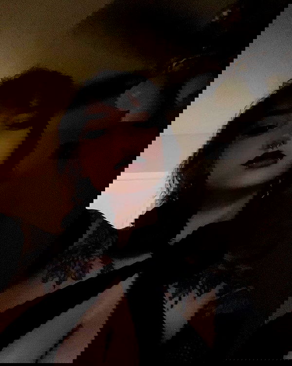 redroomromance redroomromance archive image