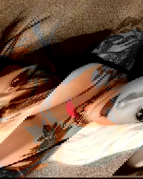 redroomromance redroomromance archive image