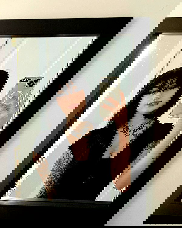 redroomromance redroomromance archive image