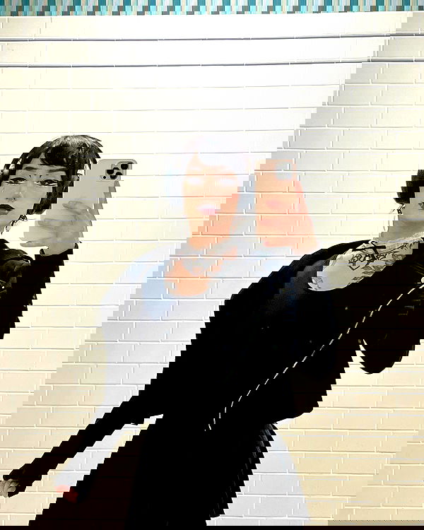 redroomromance redroomromance archive image