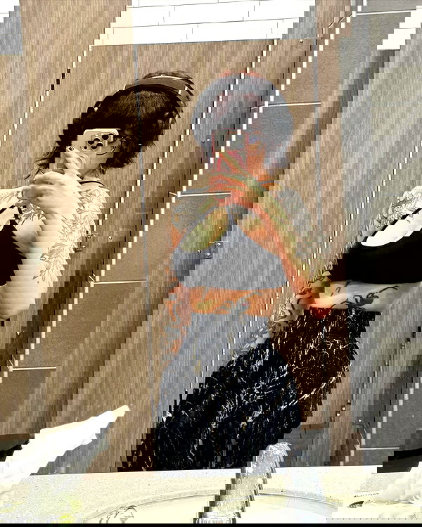 redroomromance redroomromance archive image