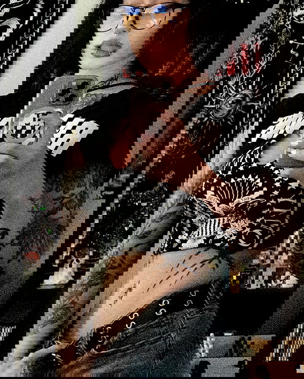 redroomromance redroomromance archive image