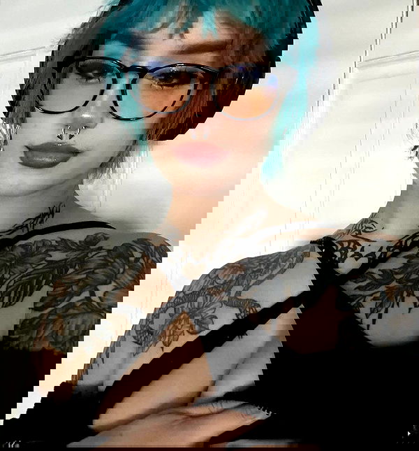 redroomromance redroomromance archive image