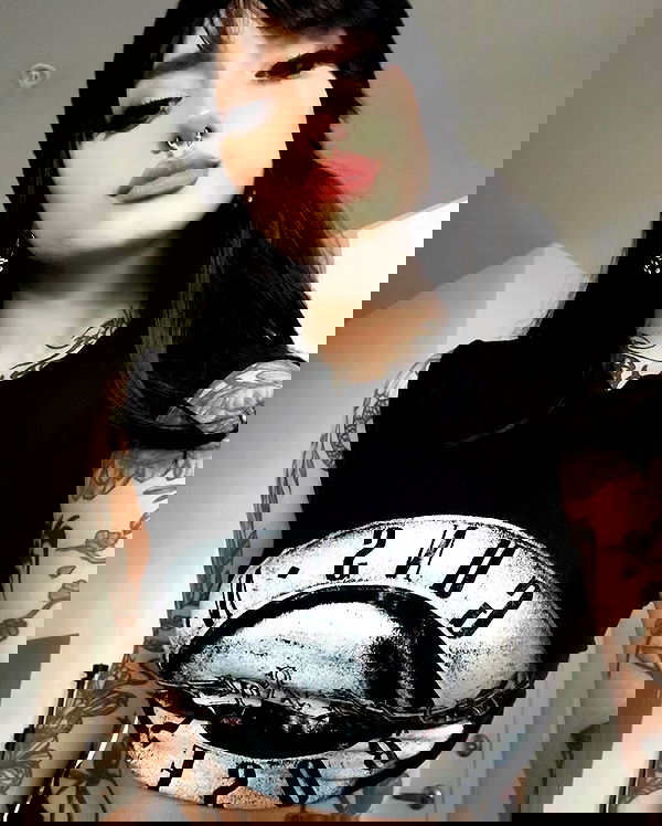 redroomromance redroomromance archive image