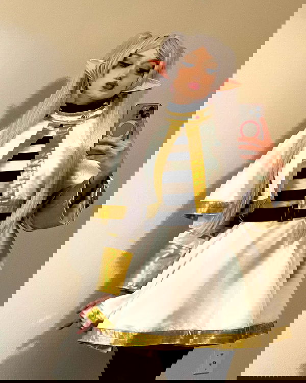 redroomromance redroomromance archive image