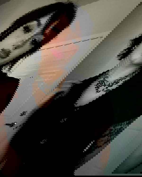 redroomromance redroomromance archive image