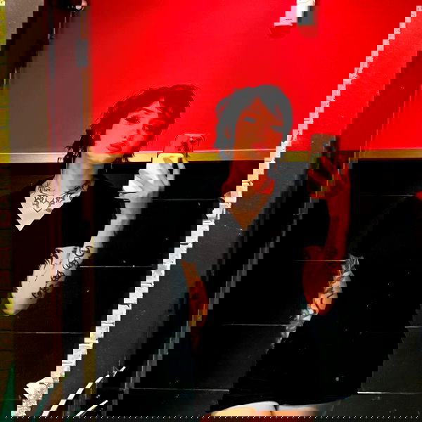 redroomromance redroomromance archive image