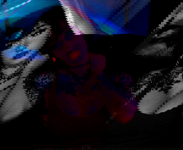 redroomromance redroomromance archive image