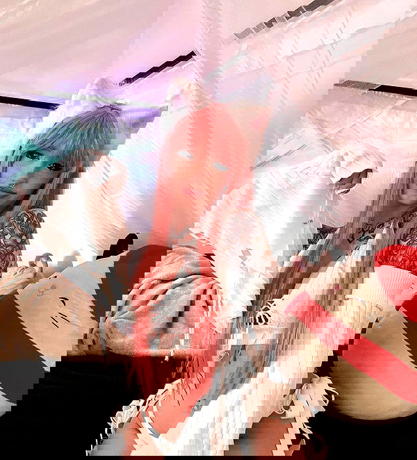 redroomromance redroomromance archive image