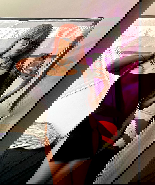 redroomromance redroomromance archive image