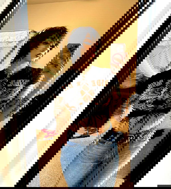 redroomromance redroomromance archive image