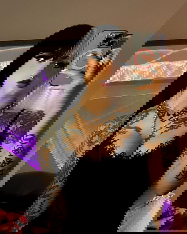 redroomromance redroomromance archive image