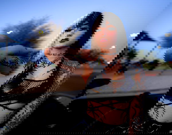 redroomromance redroomromance archive image