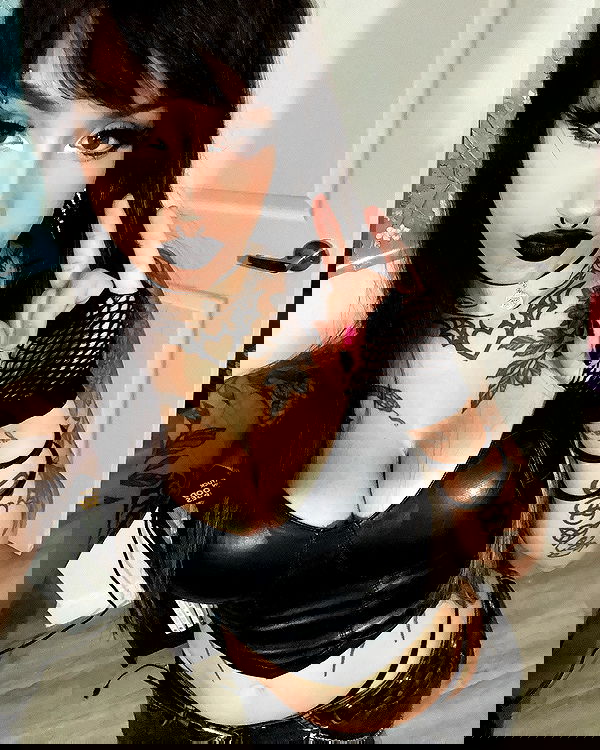 redroomromance redroomromance archive image