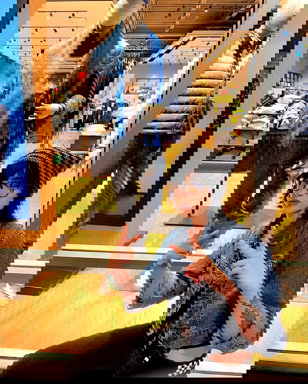 redroomromance redroomromance archive image