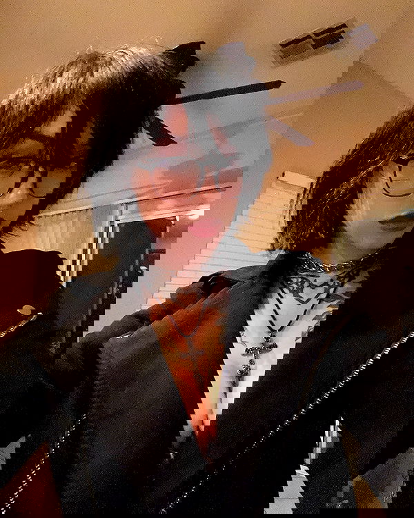 redroomromance redroomromance archive image