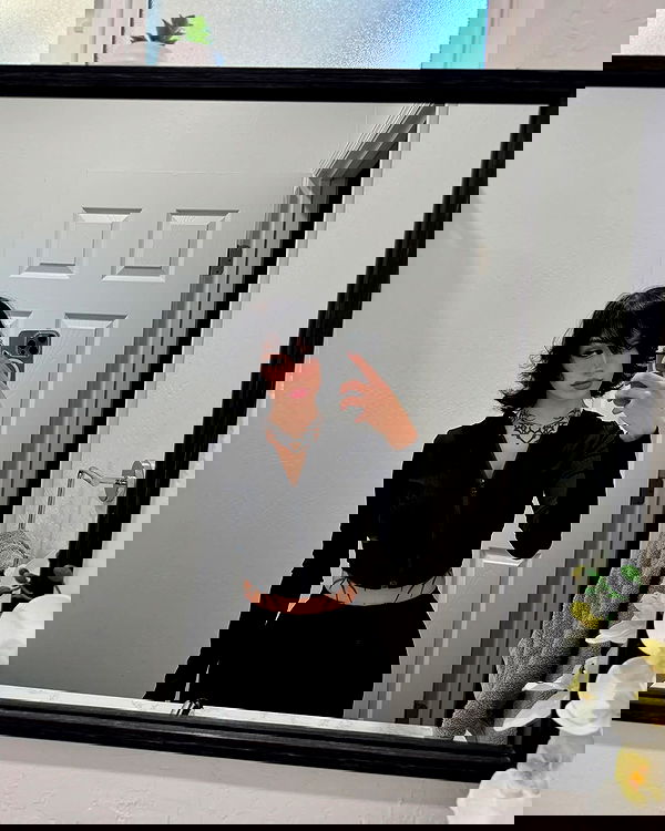 redroomromance redroomromance archive image