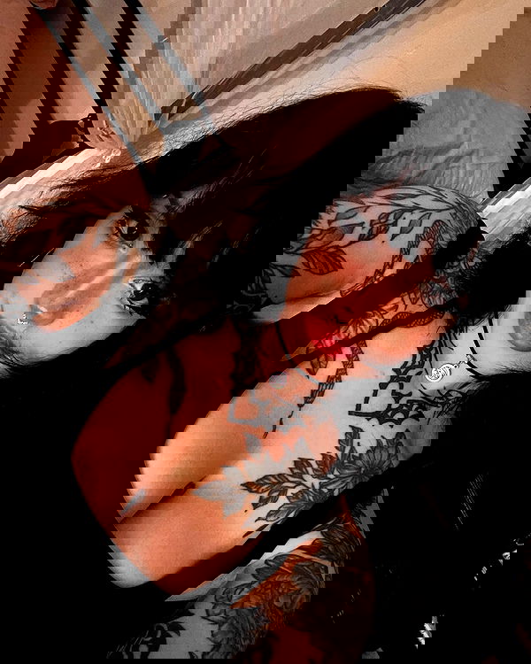 redroomromance redroomromance archive image