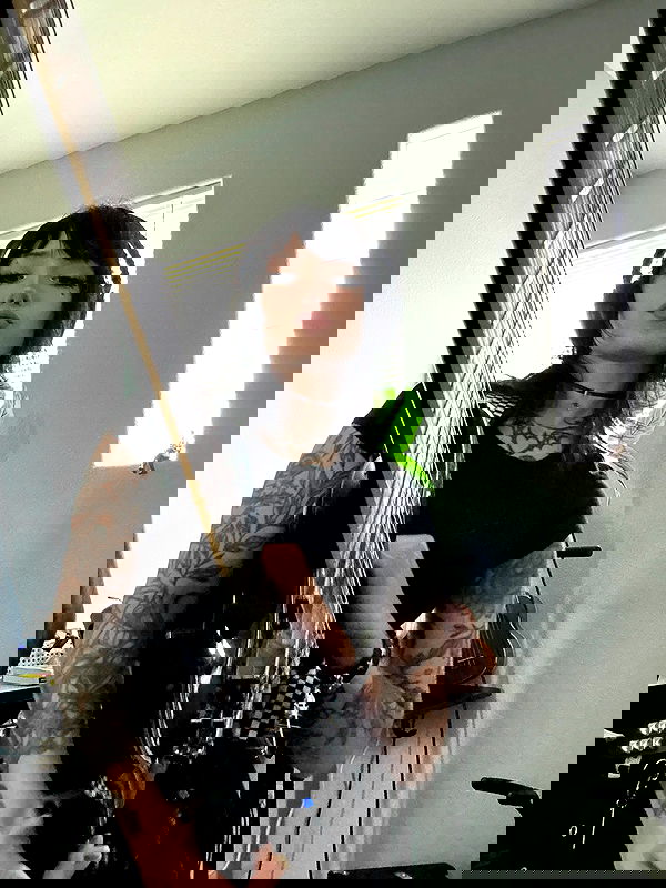 redroomromance redroomromance archive image