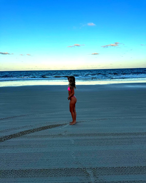 rhiannonmates instagram image archive image