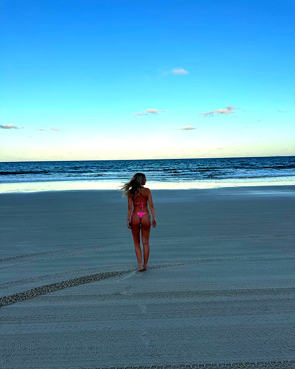 rhiannonmates instagram image archive image