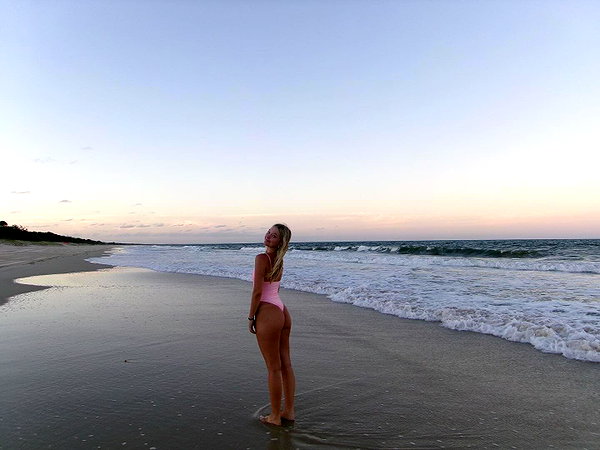 rhiannonmates instagram image archive image