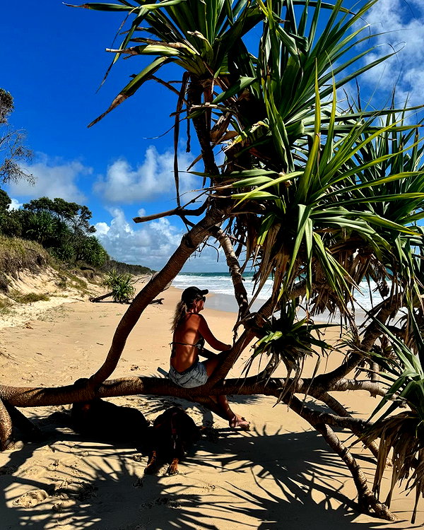 rhiannonmates instagram image archive image