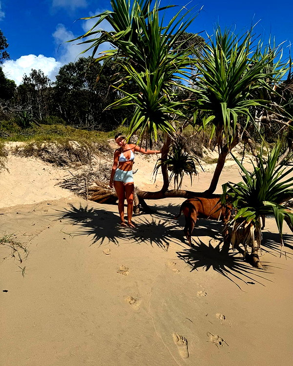 rhiannonmates instagram image archive image