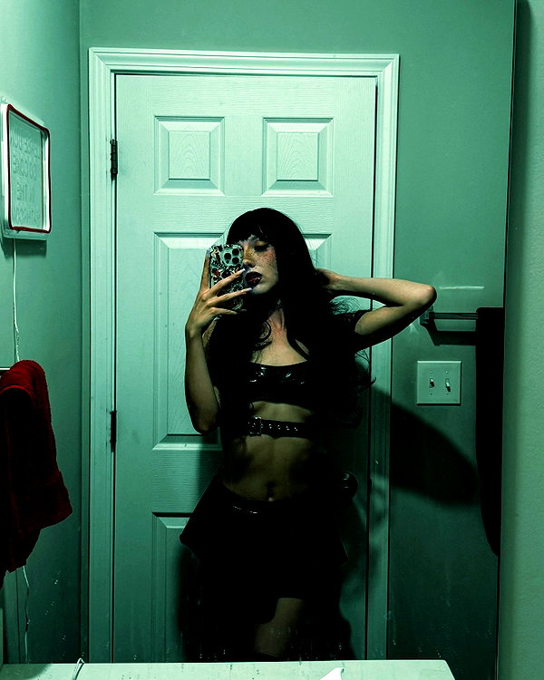 riaraexo instagram image archive image