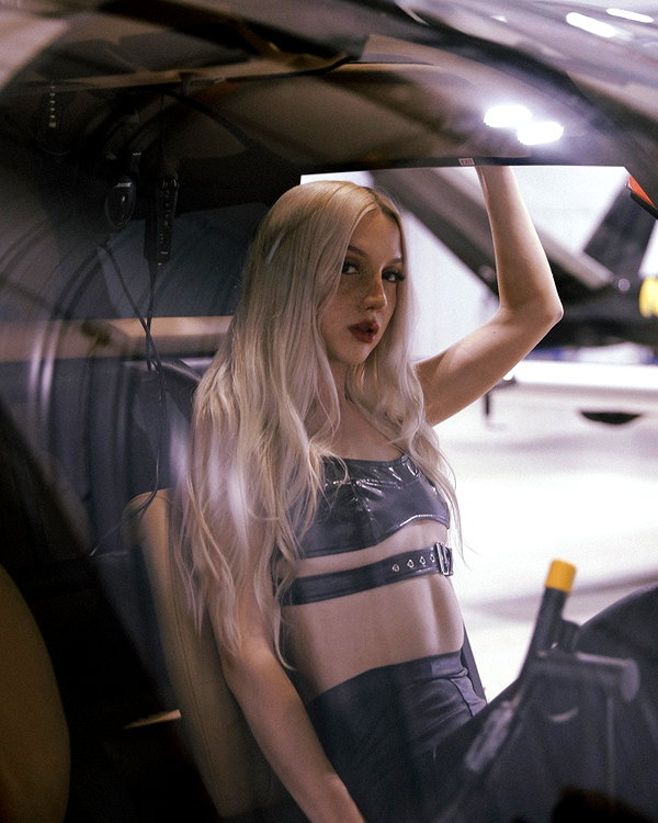 riaraexo instagram image archive image