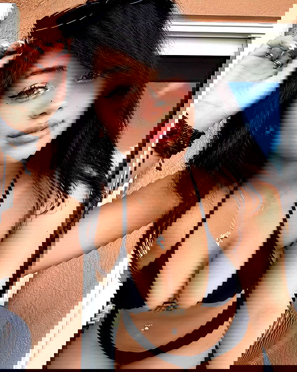 rinnibunny rinnibunny archive image