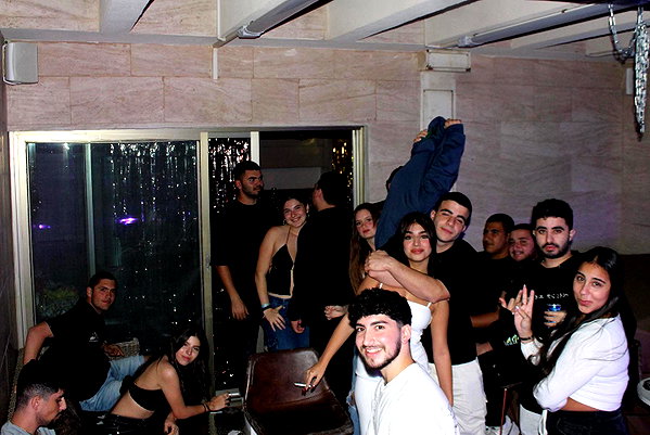 rommy_banouz instagram image archive image