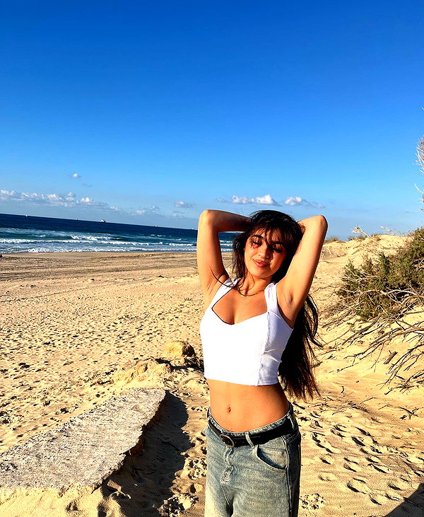 rommy_banouz instagram image archive image