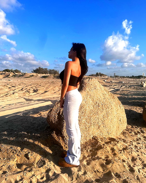 rommy_banouz rommy_banouz archive image