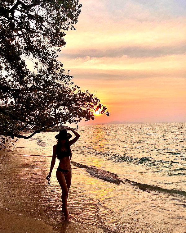 romy.benshushan instagram image archive image