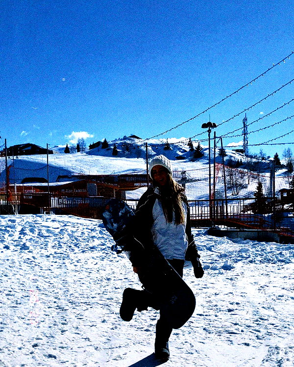 romy.benshushan instagram image archive image