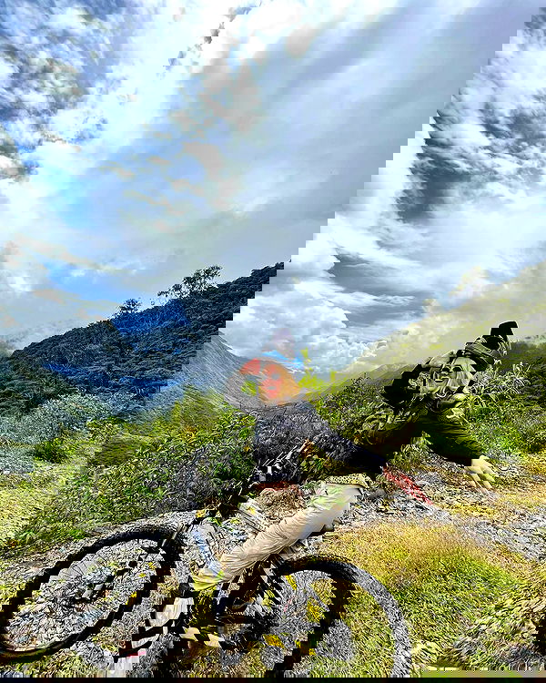 roni__moalem image ~ Altpins