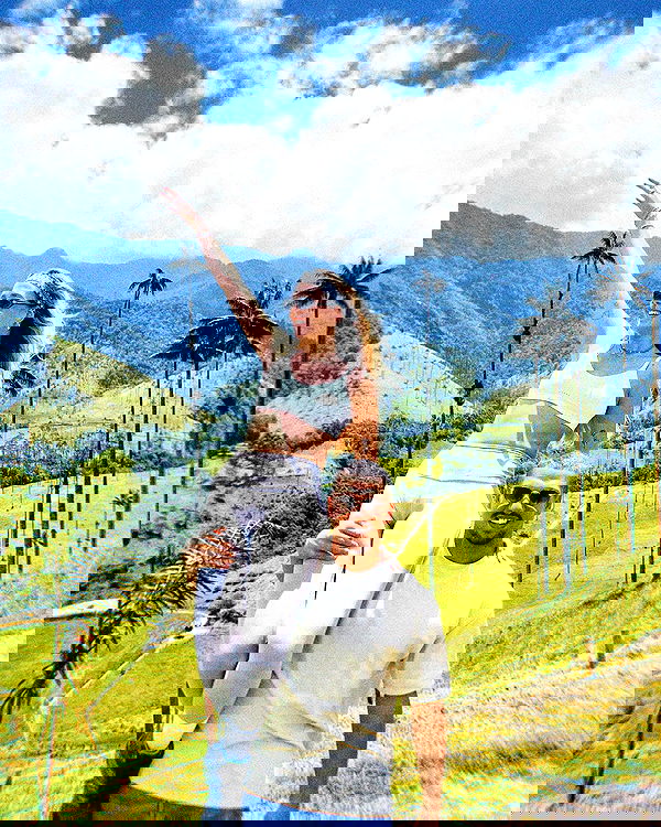 roni__moalem image ~ Altpins