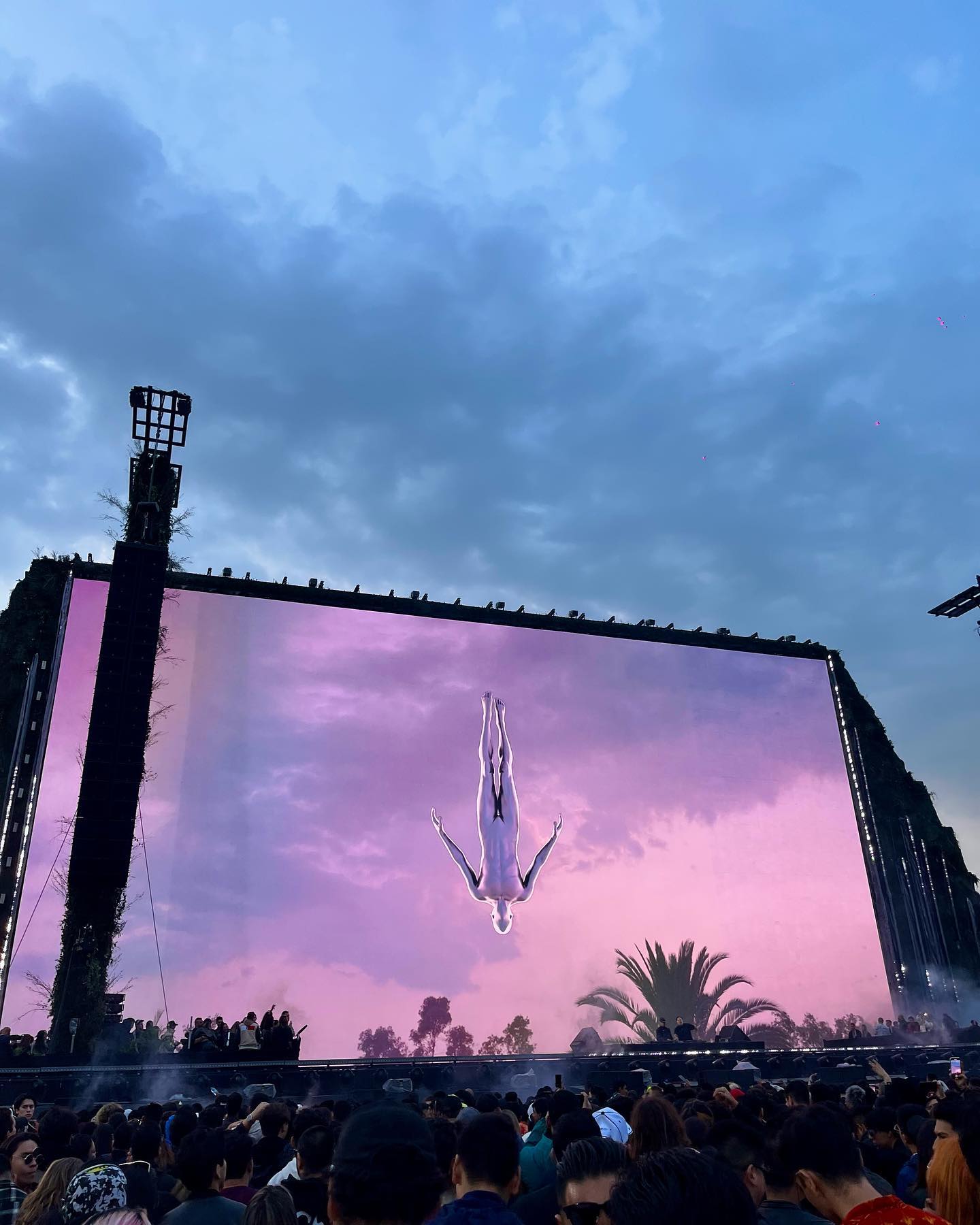 roni__moalem instagram image archive image