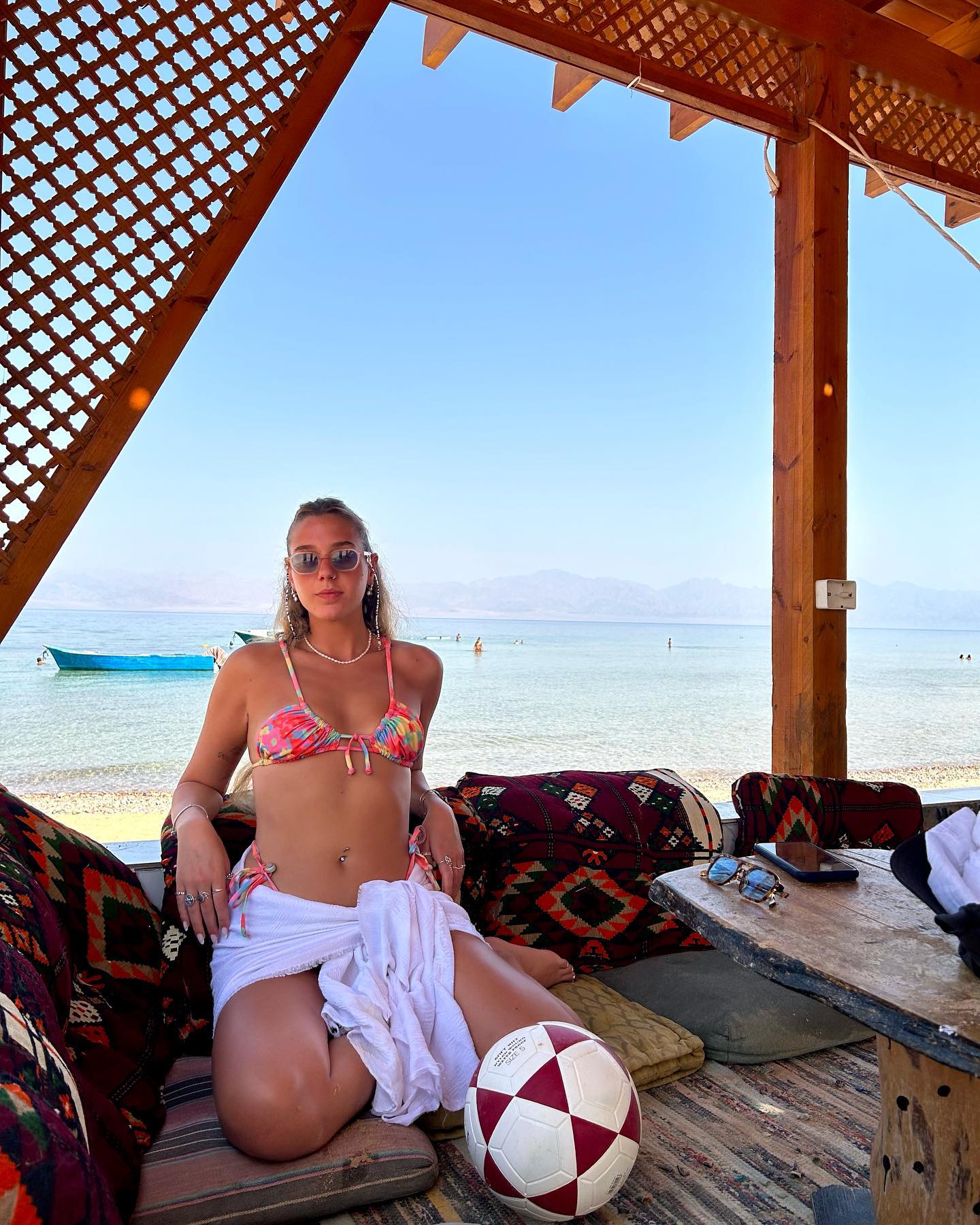 roni__moalem instagram image archive image