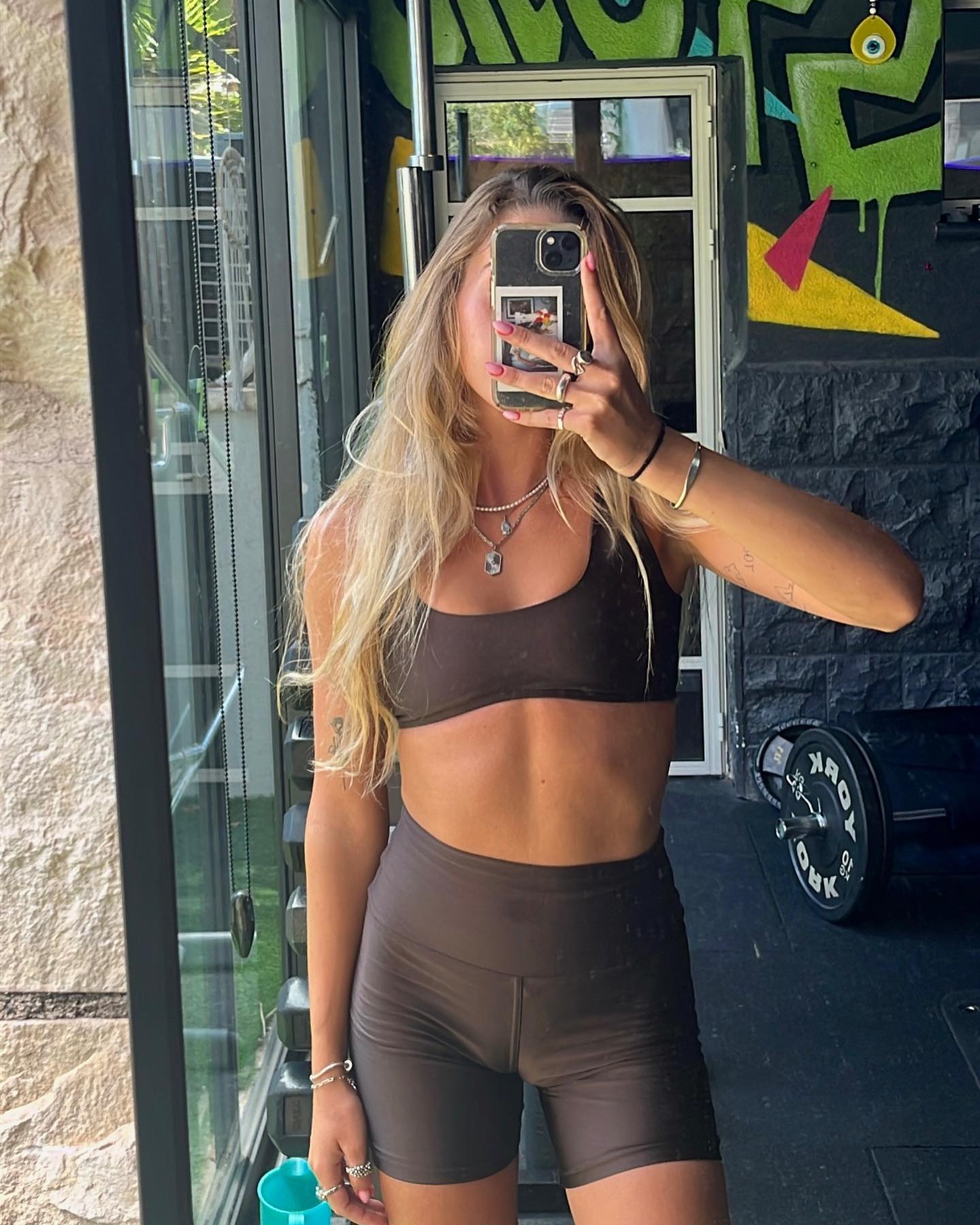 roni__moalem instagram image archive image