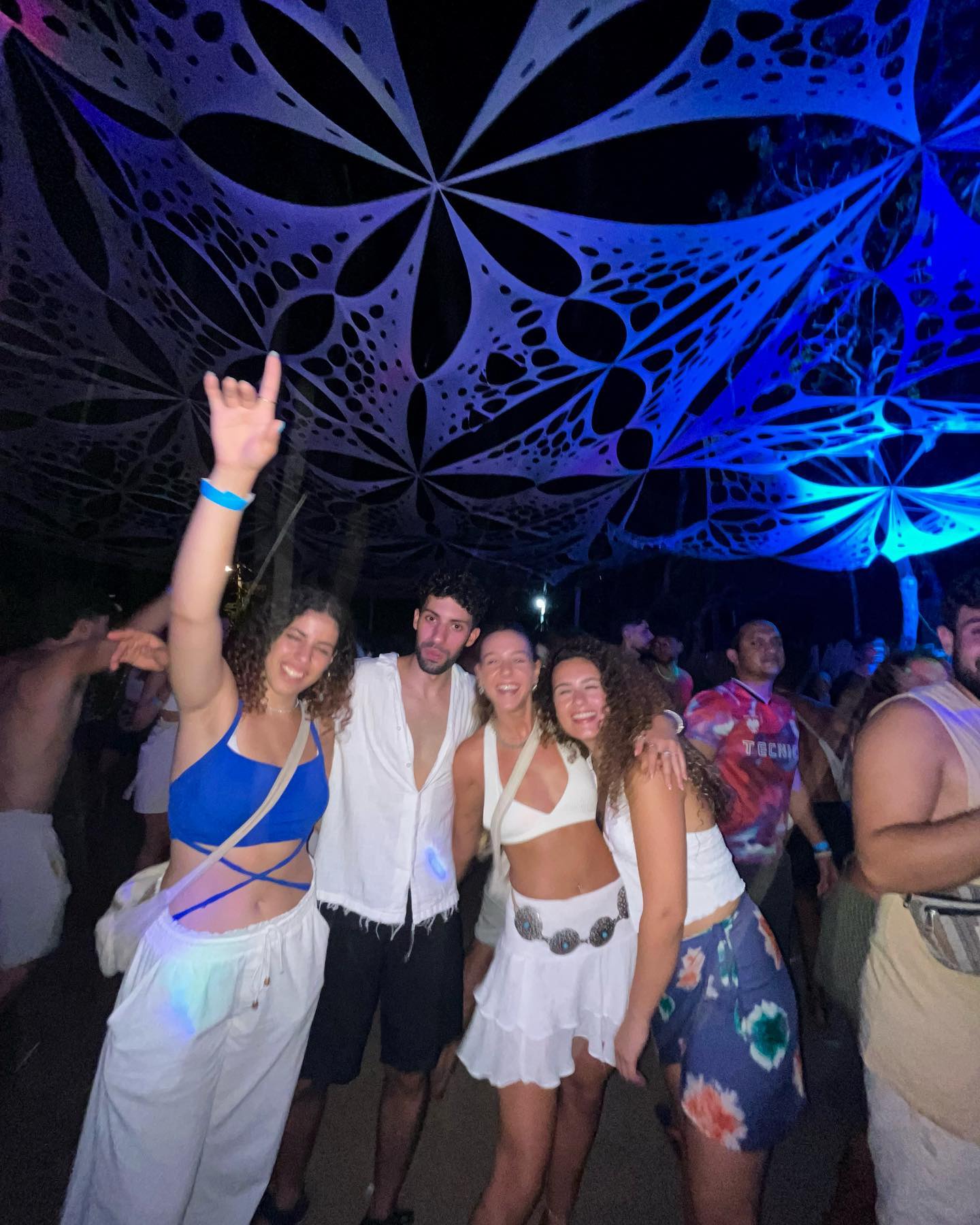 roni__moalem instagram image archive image