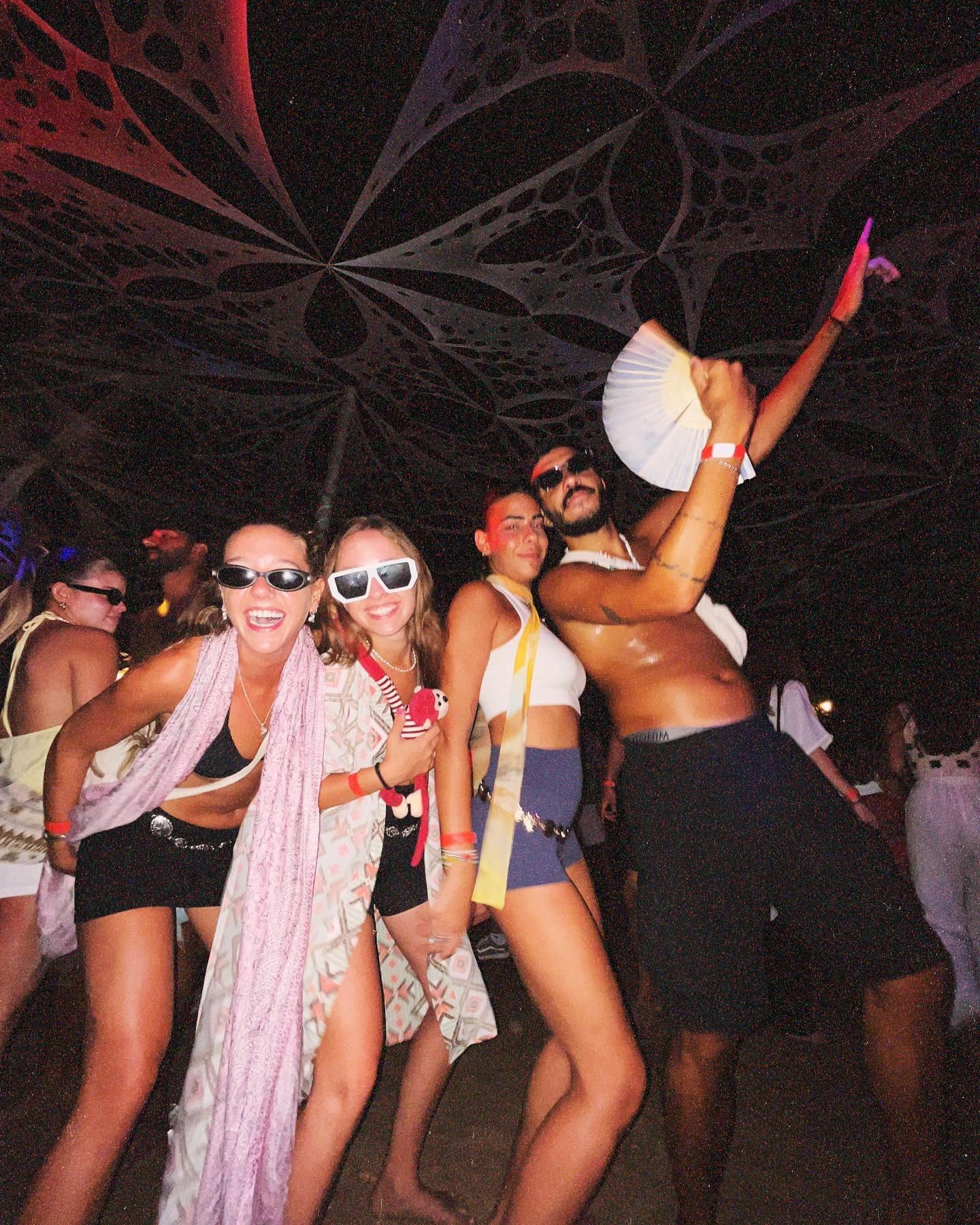 roni__moalem instagram image archive image