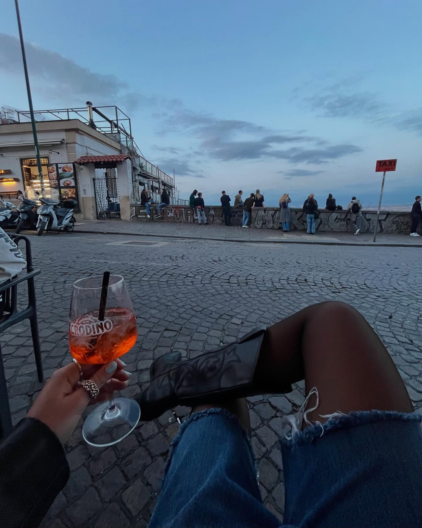 roni__moalem instagram image archive image