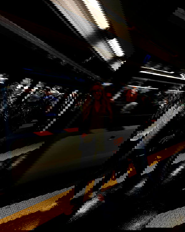 roni__moalem image ~ Altpins