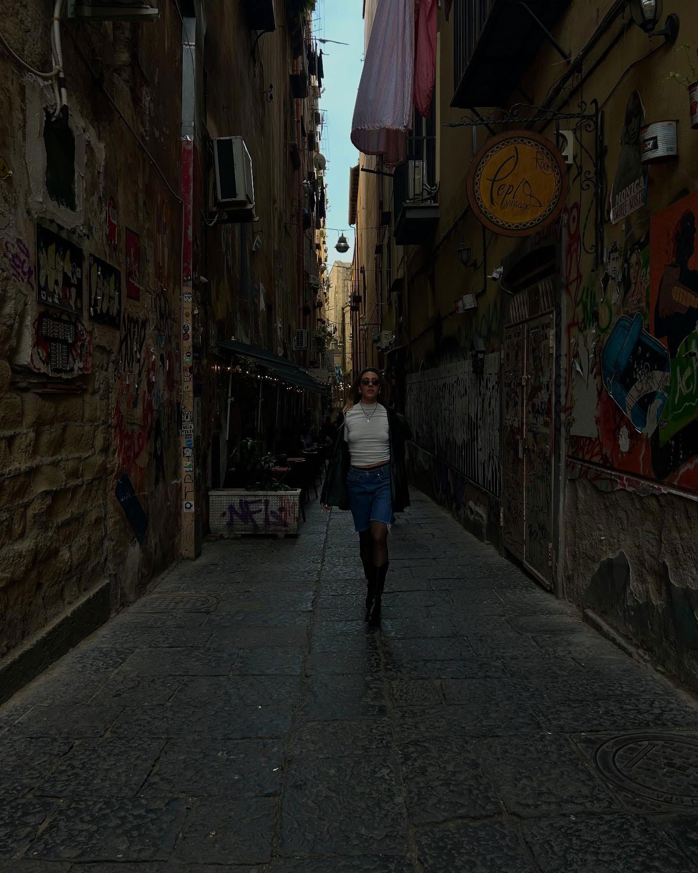 roni__moalem instagram image archive image